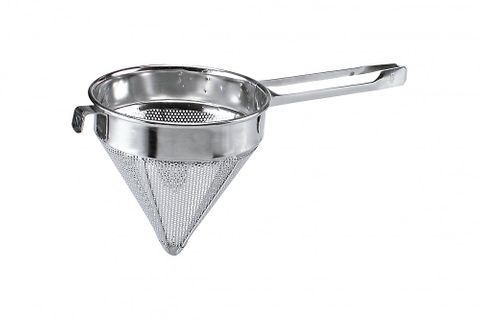 Fine mesh conical chinois strainer - 18cm