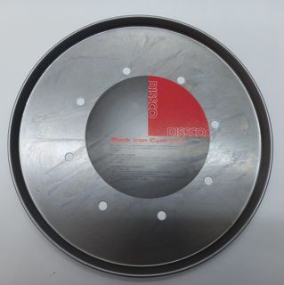 Dissco black iron pizza pan with holes - 30cm