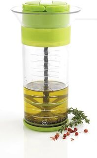 Mastrad salad dressing mixer