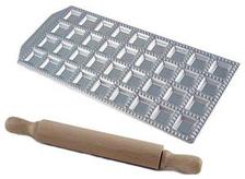 Imperia ravioli tray - 36 moulds and rolling pin