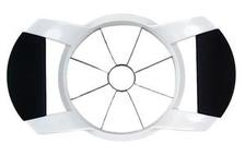 Oxo Good Grips apple corer and divider