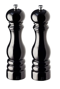 Salt and pepper mills and grinders at Applewood 