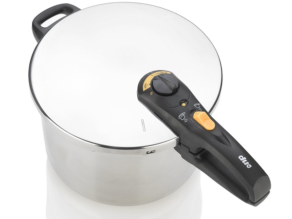 Fagor pressure cooker - 6 litres